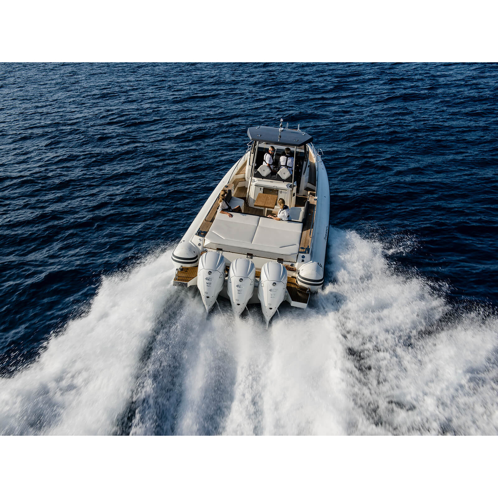 RIB - Luxury LINE - Tempest 44 - Standart | East Marine