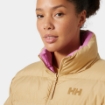 HELLY HANSEN W YU 23 REVERSIBLE PUFFER MONT - Kadın - Sandstorm Görseli