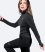 ZhikMotion™ UPF50+  Uzun Kollu Kapüşonlu Üst Kadın Görseli